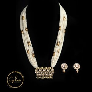 Seed pearl with temple kundan pendant set