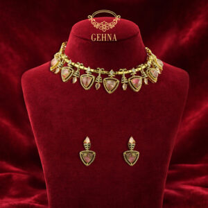 Antique pink doublet necklace set