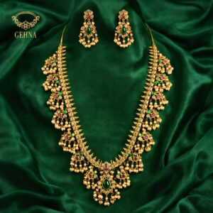 Traditional long Raani haar set with pearl drops