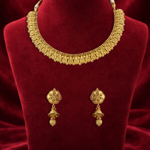 Ethnic gold-plated necklace set