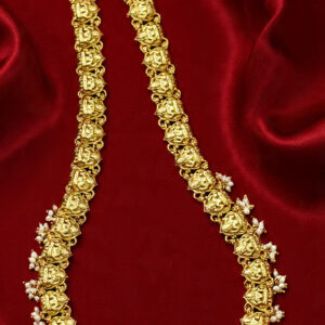 South Indian Lakshmi Haram necklace set with matching jhumka.