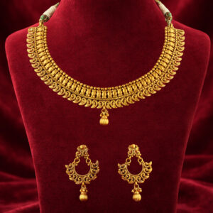 Antique gold necklace set